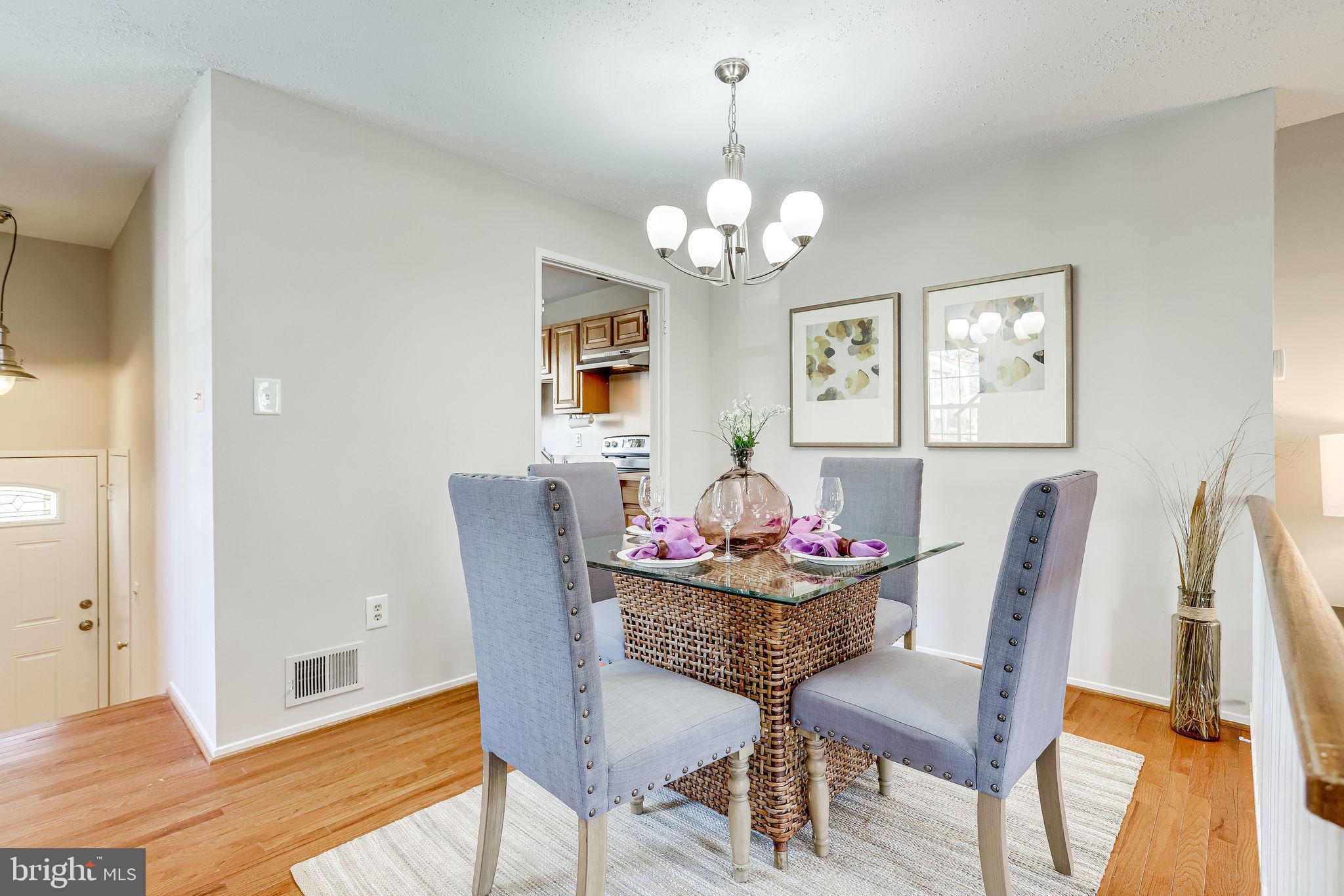 2378 Hunters Square Court Reston, VA 20191 - Photo 6 of 41