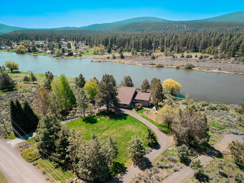 15512 Riveredge Road Klamath Falls, OR 97601 - Photo 2 of 37 15512 River Edge-03