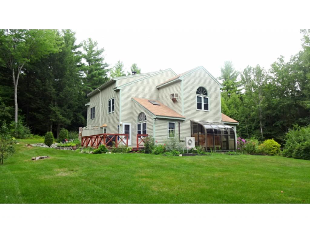 28 A Ryan Road Goffstown, NH 03045 - Photo 2 of 12 Gallery Image 2