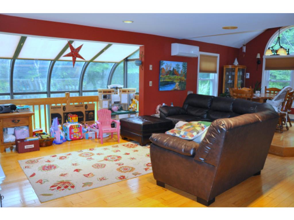 28 A Ryan Road Goffstown, NH 03045 - Photo 11 of 12 Gallery Image 11