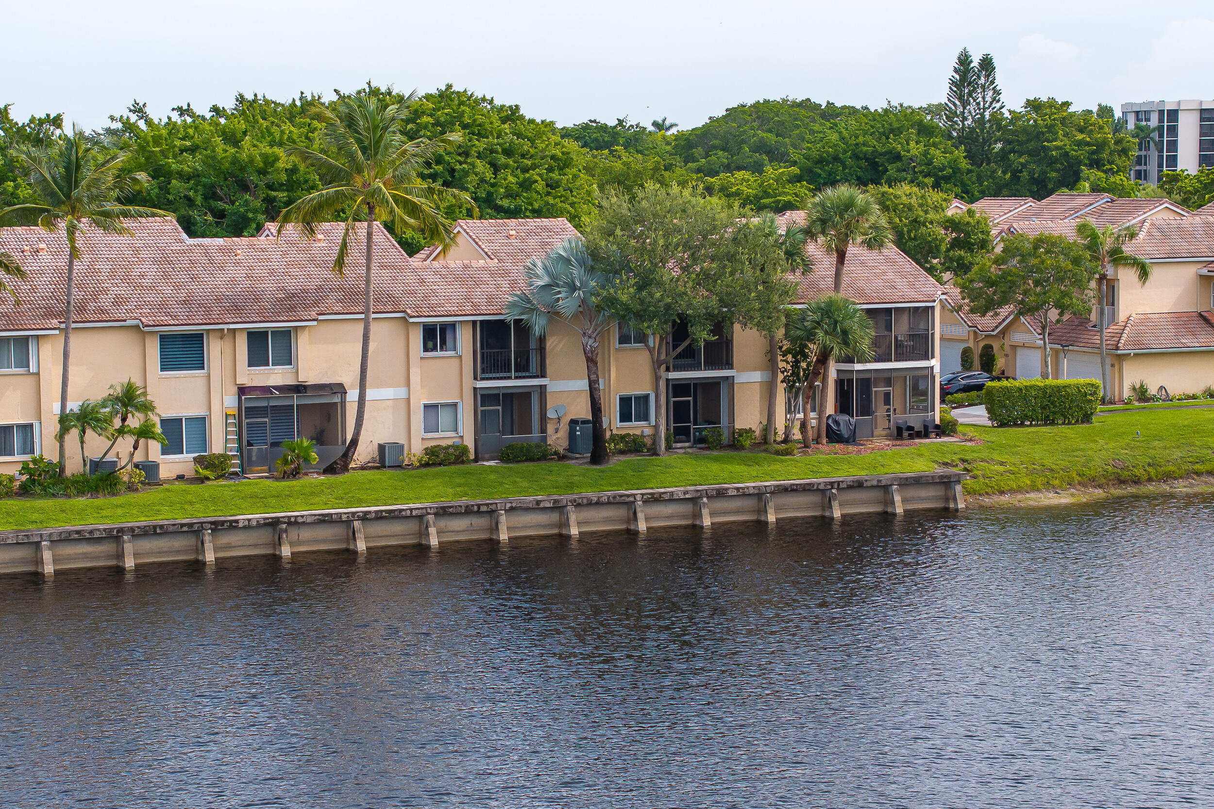 23085 Aqua View, Unit 3 Boca Raton, FL 33433 - Photo 25 of 39 photo-30