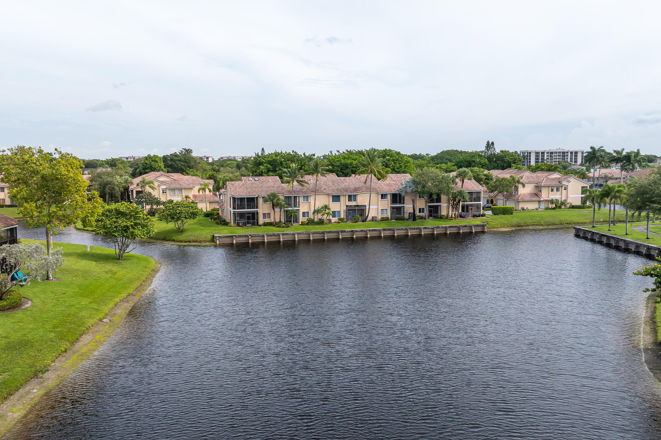 23085 Aqua View, Unit 3 Boca Raton, FL 33433 - Photo 27 of 39 photo-31