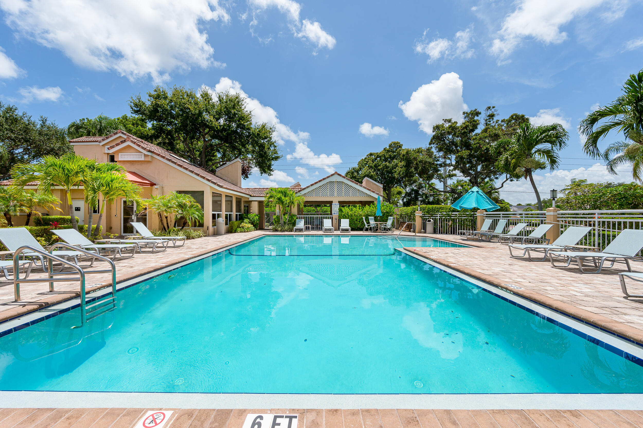 23085 Aqua View, Unit 3 Boca Raton, FL 33433 - Photo 29 of 39 extra-1