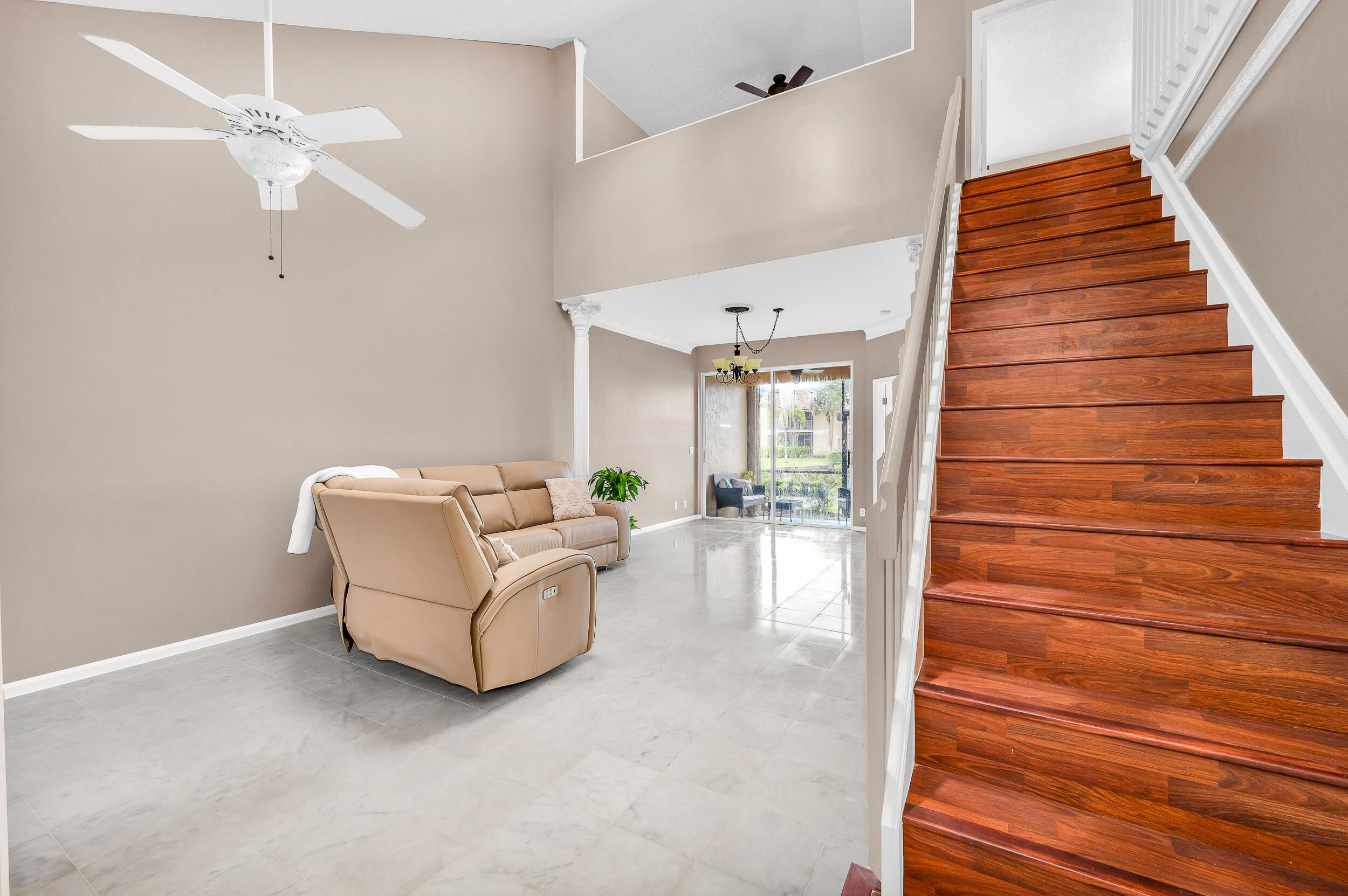 23085 Aqua View, Unit 3 Boca Raton, FL 33433 - Photo 5 of 39 photo-4