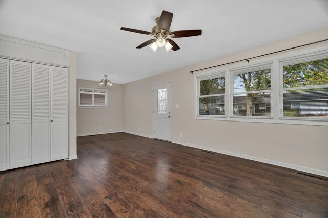 $269,900 | 2300 Webster Avenue, Joliet, IL 60436