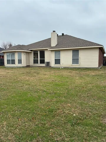 $2,095 | 105 Cottonwood Lane, Little Elm, TX 75068