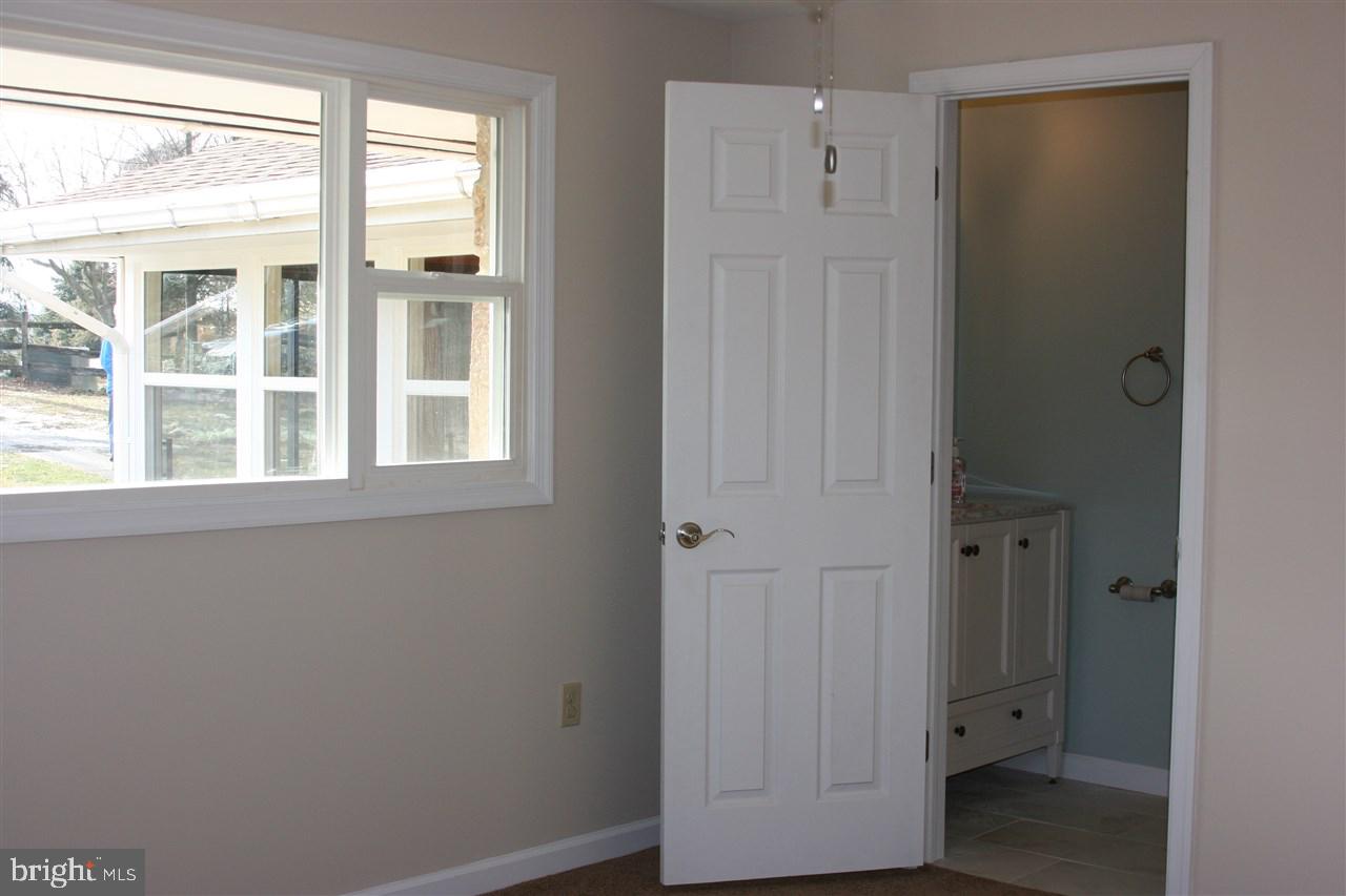 185 Lewis Road Annville, PA 17003 - Photo 14 of 24 Gallery Image 14