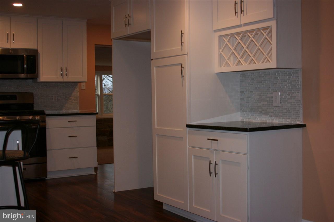 185 Lewis Road Annville, PA 17003 - Photo 6 of 24 Gallery Image 6