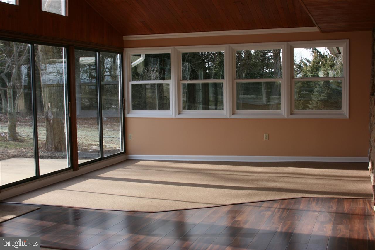 185 Lewis Road Annville, PA 17003 - Photo 9 of 24 Gallery Image 9