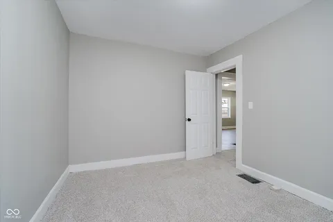 $159,900 | 2921 East Brookside Avenue, Indianapolis, IN 46218