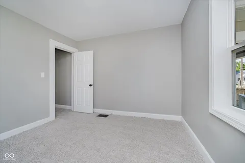 $159,900 | 2921 East Brookside Avenue, Indianapolis, IN 46218