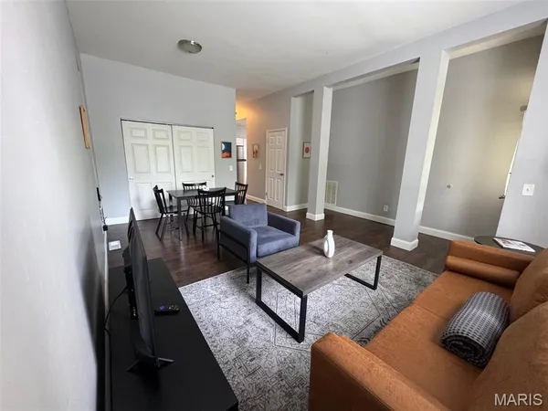 $314,999 | 3824 Folsom Avenue, St. Louis, MO 63110