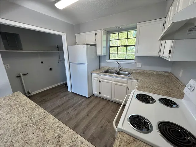 $1,100 | 1924 Tusa Drive, Unit C, Violet, LA 70092