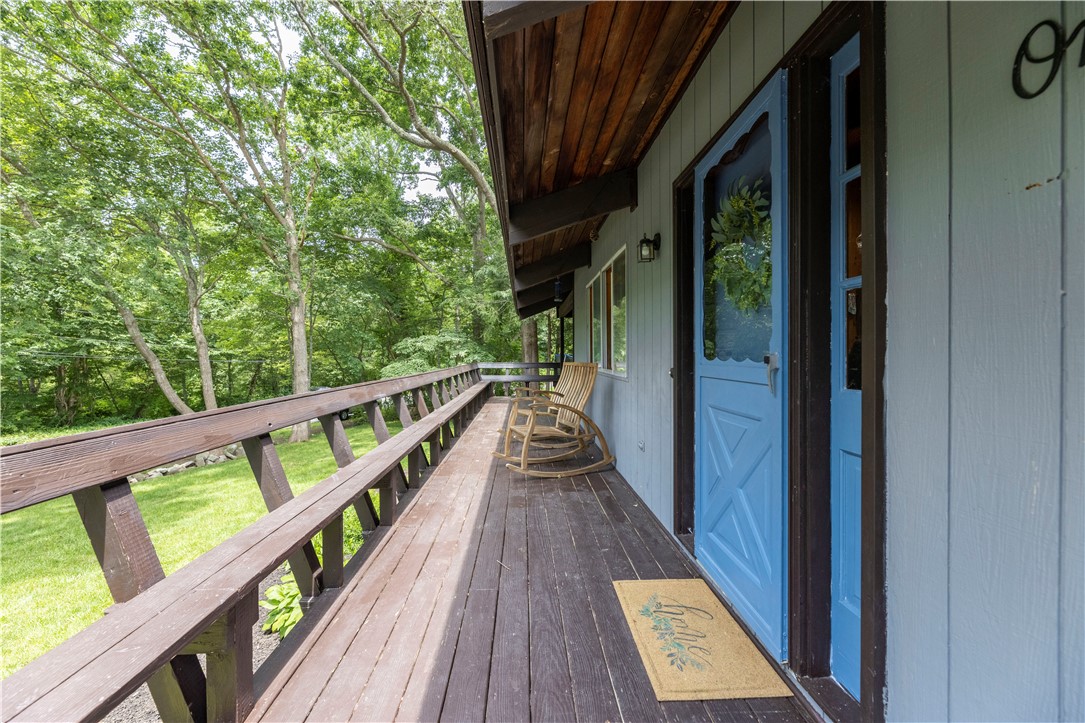 1 Castle Way Westerly, RI 02891 - Photo 25 of 34