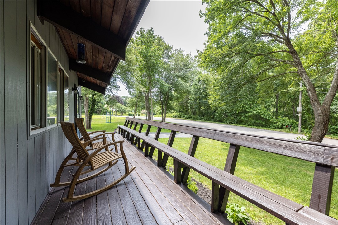 1 Castle Way Westerly, RI 02891 - Photo 28 of 34