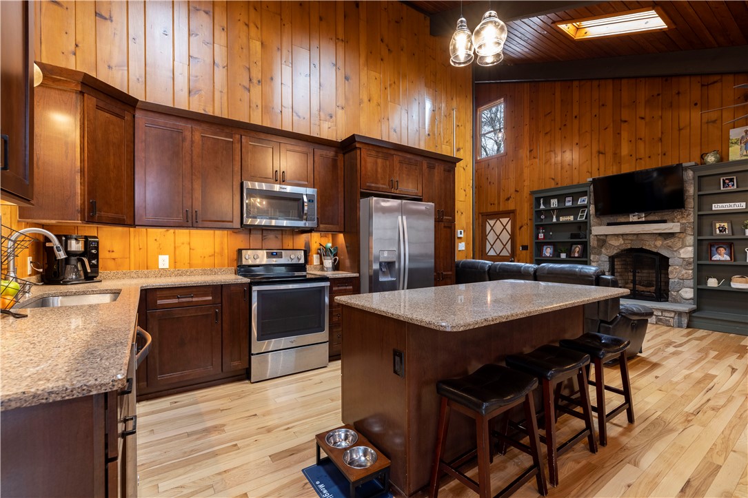 1 Castle Way Westerly, RI 02891 - Photo 5 of 34