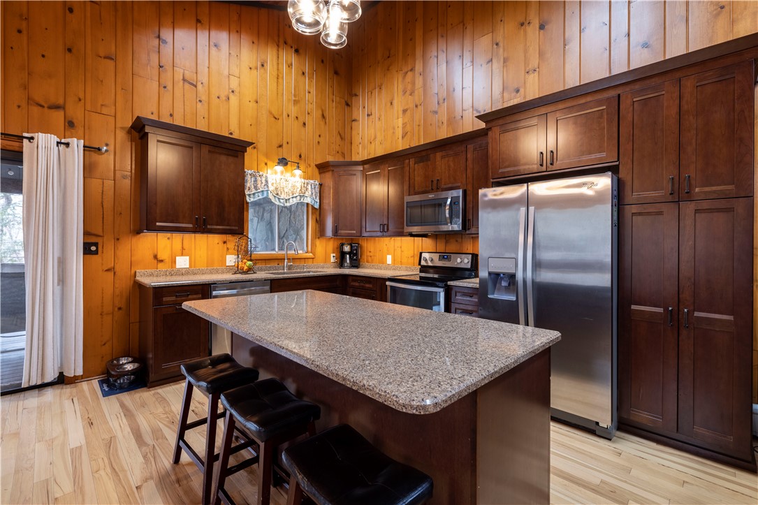 1 Castle Way Westerly, RI 02891 - Photo 6 of 34