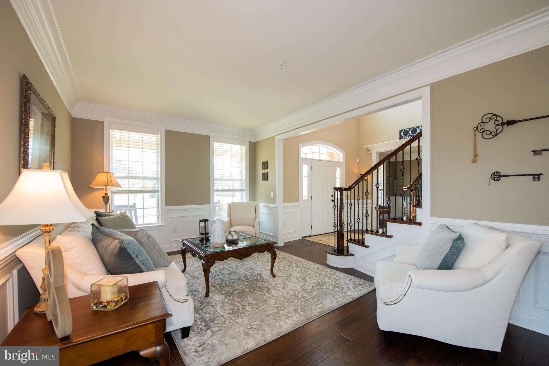 314 Addison Way Perkasie, PA 18944 - Photo 10 of 47 Living Room