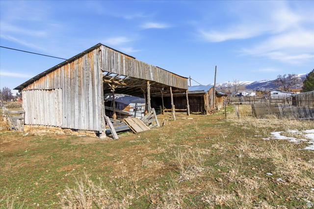 217 East 400 South Spring City, UT 84662 - Photo 50 of 71 View of pole building with a mountain view