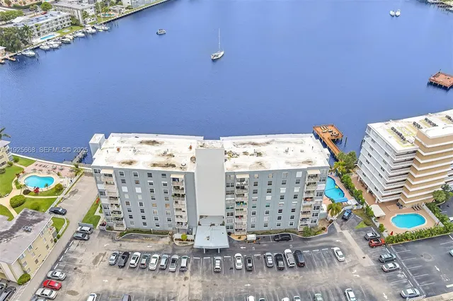 a street sign on a brick wall