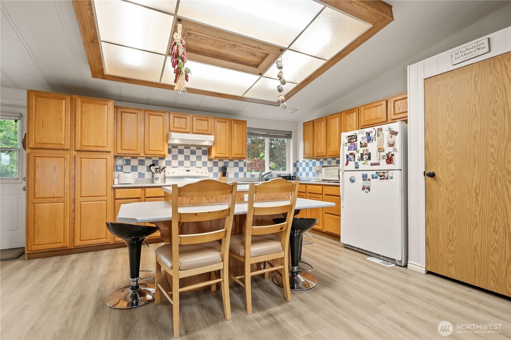 8095 Rathbone Road Ferndale, WA 98248 - Photo 5 of 40