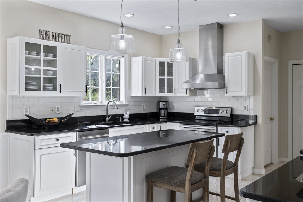7 Muir Way Marlborough, MA 01752 - Photo 13 of 41