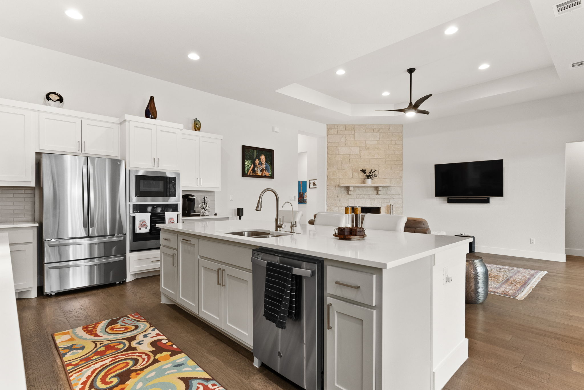 2140 Carpenter Loop Burnet, TX 78611 - Photo 13 of 38 Enjoy this never-miss-a-moment kitchen!