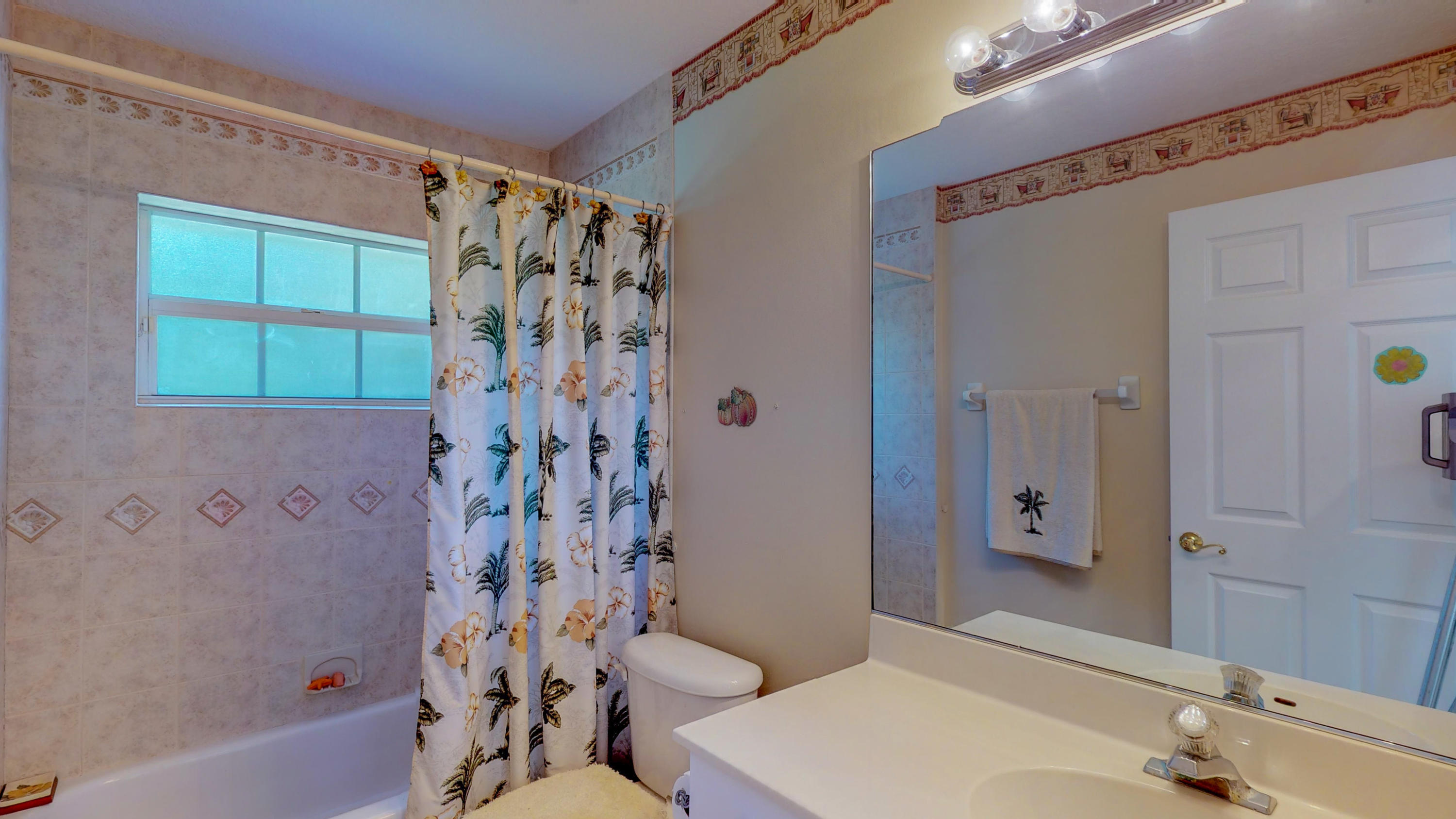 508 Southeast Cliff Road Port St. Lucie, FL 34984 - Photo 54 of 76 10_Bathroom 2 (4)
