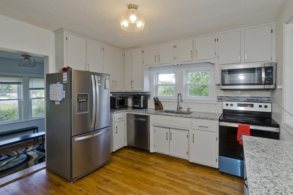 30 Cady Street Ludlow, MA 01056 - Photo 3 of 25