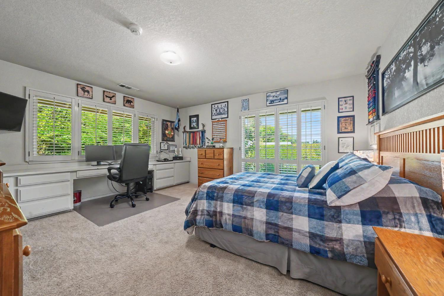 9069 Bader Road Elk Grove, CA 95624 - Photo 35 of 70 2nd Bedroom (2)