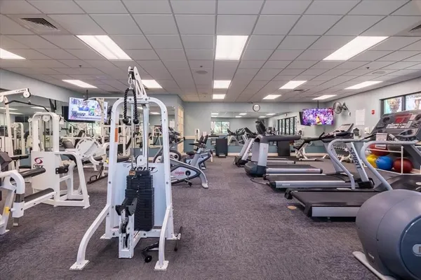 $229,900 | 923 Fairwaycove Lane, Unit 103, Bradenton, FL 34212