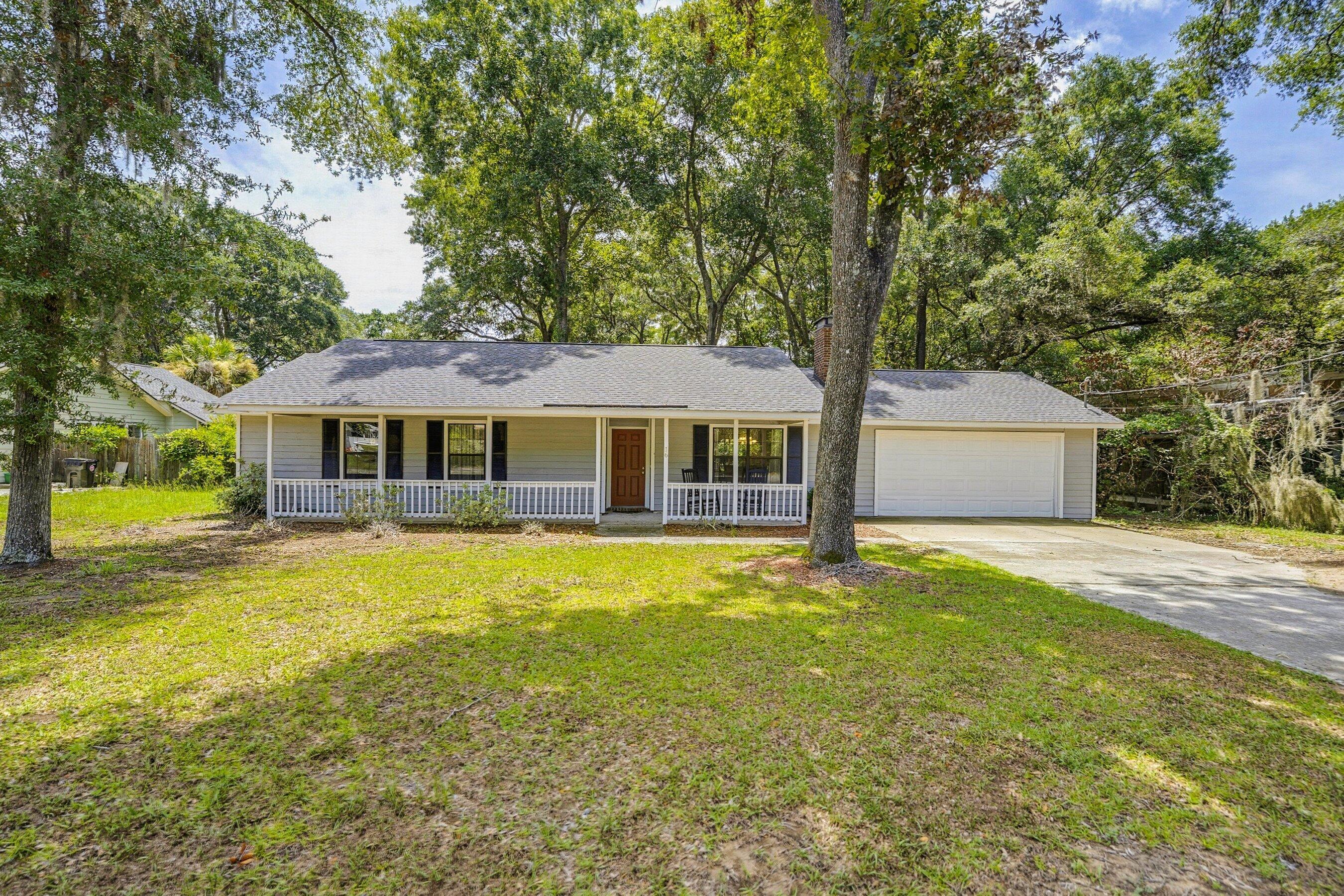 16 Wiggins Road Beaufort, SC 29907 - Photo 1 of 26 Front
