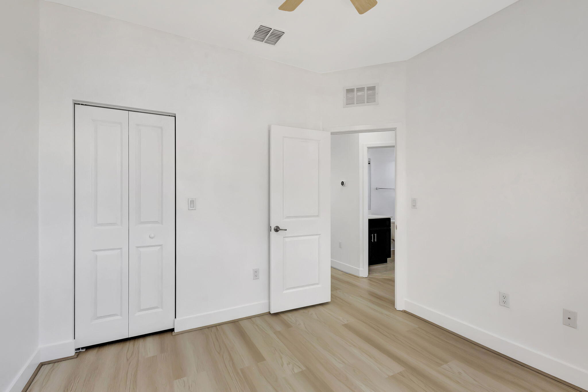 6028 Pine Tree Way Palm Beach Gardens, FL 33410 - Photo 20 of 36 38-web-or-mls-Pine_186