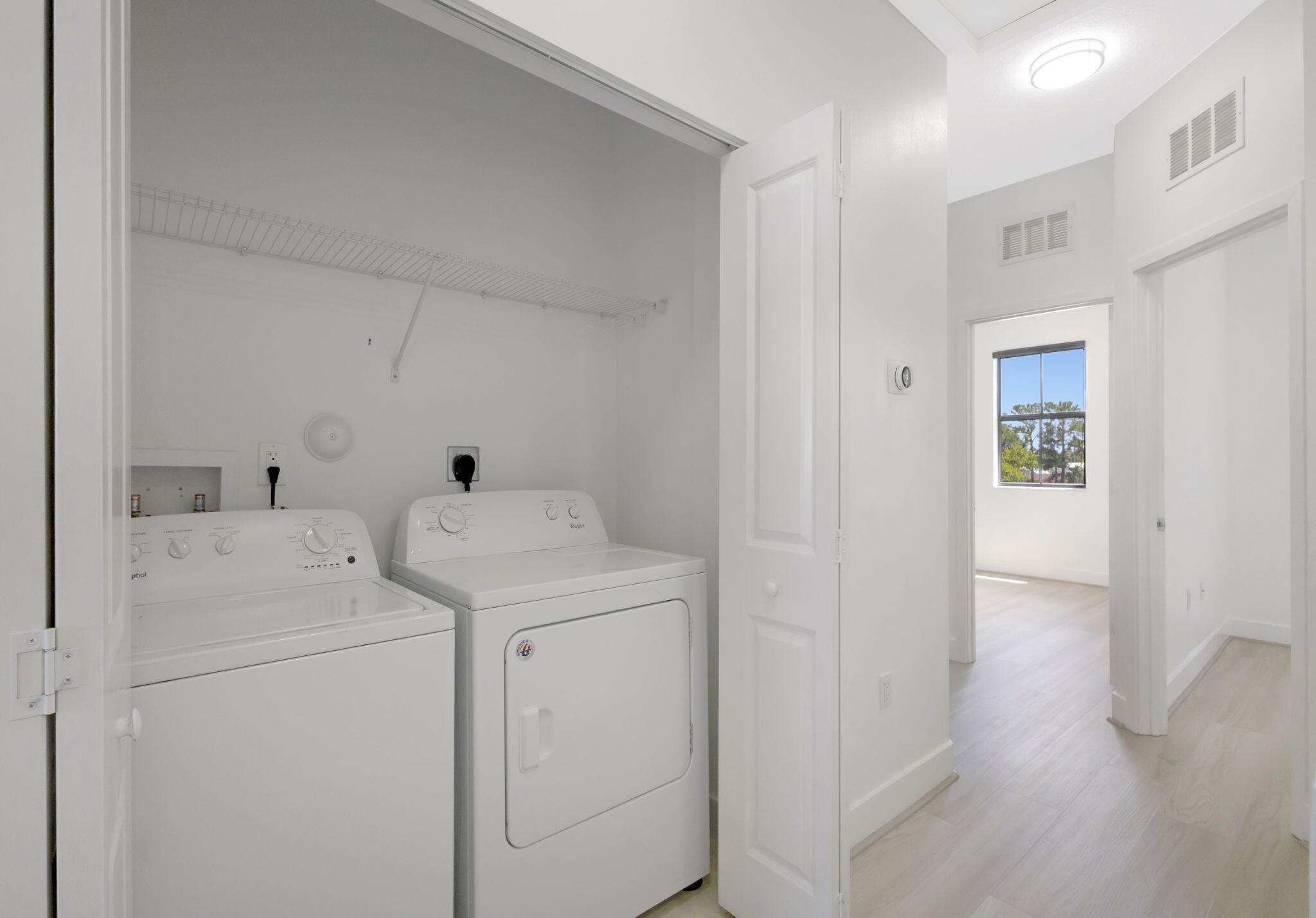 6028 Pine Tree Way Palm Beach Gardens, FL 33410 - Photo 24 of 36 43-web-or-mls-Pine_211