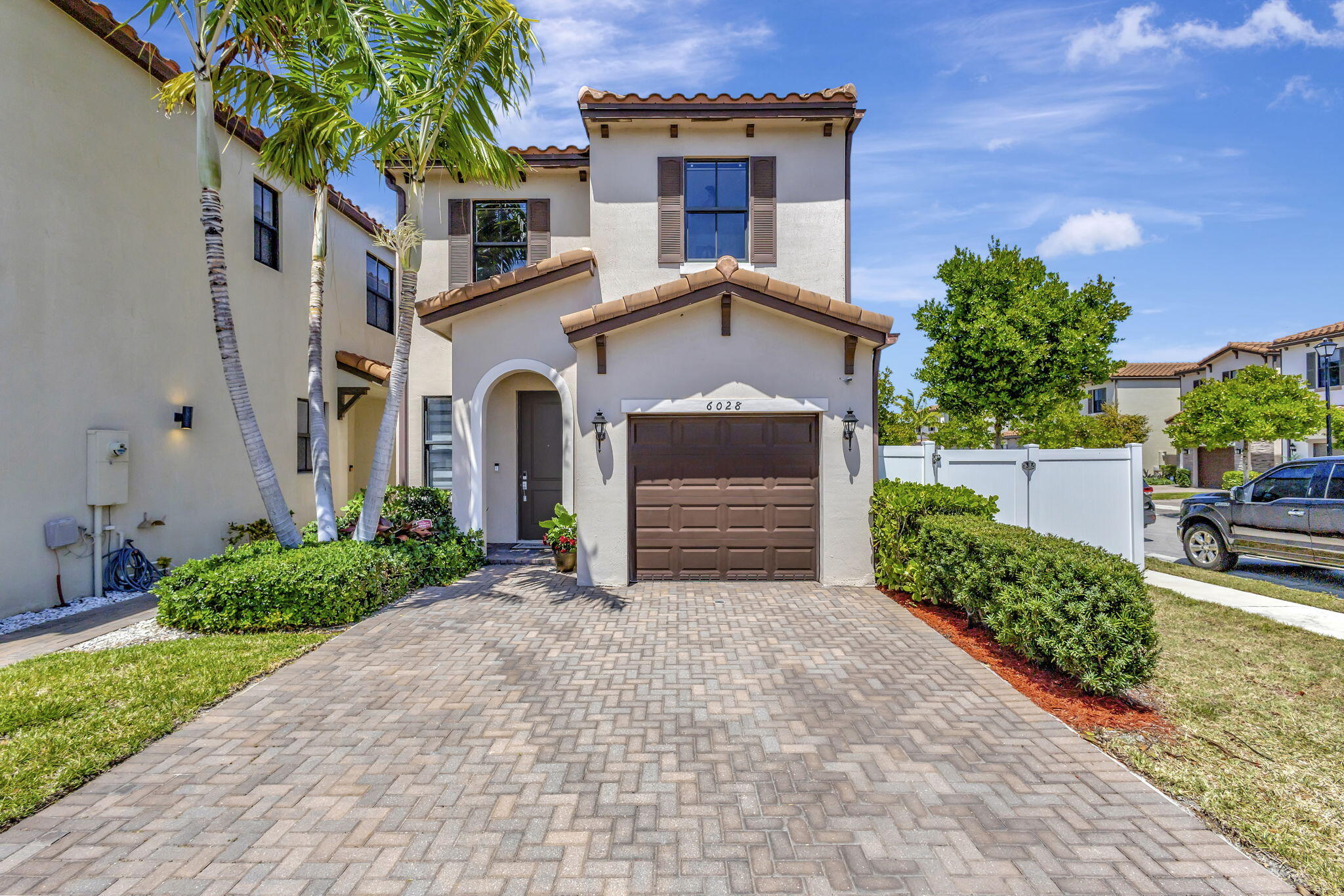 6028 Pine Tree Way Palm Beach Gardens, FL 33410 - Photo 25 of 36 1-web-or-mls-Pine_11