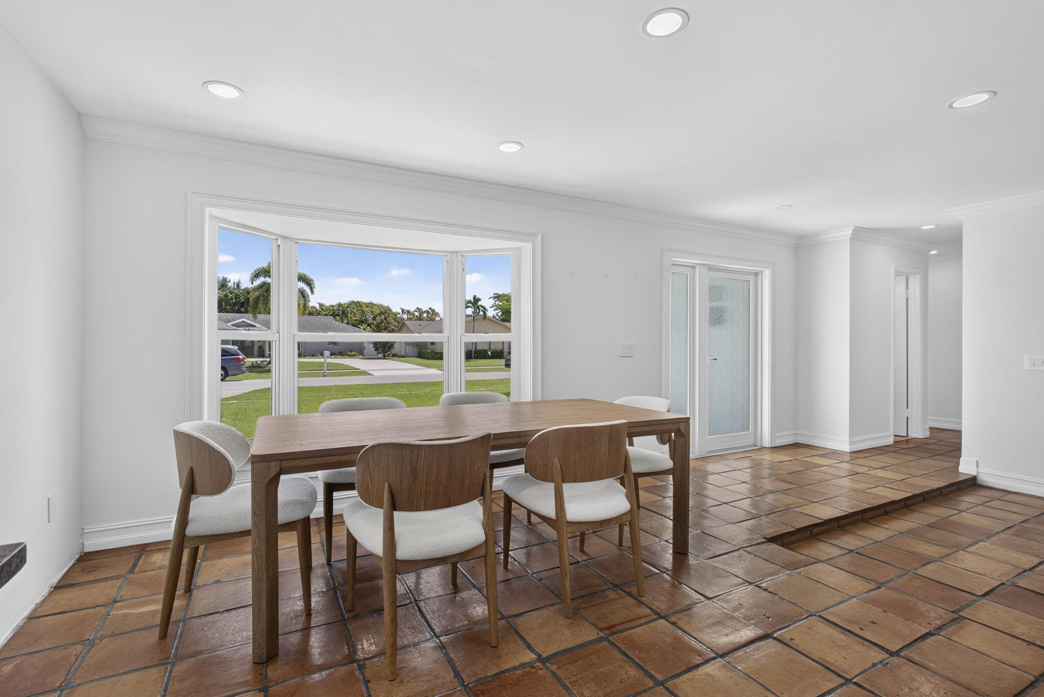 11760 Inverness Circle Wellington, FL 33414 - Photo 5 of 24 14-web-or-mls-BS1A6218