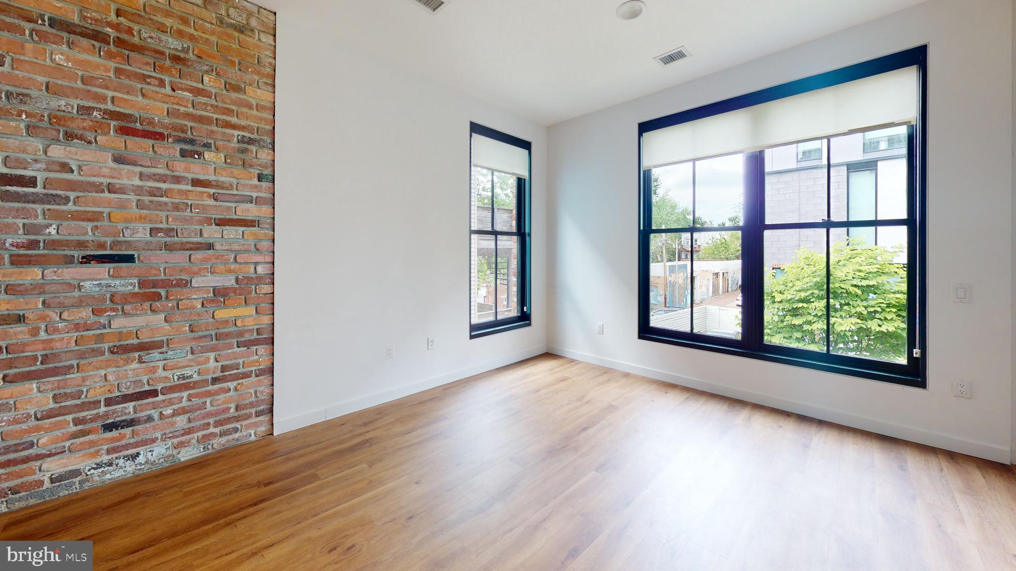 57 N Street Northwest, Unit HISTORIC 302 Washington, DC 20001 - Photo 11 of 22