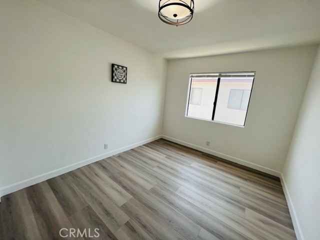 517 North Curtis Avenue, Unit E Alhambra, CA 91801 - Photo 30 of 34 an empty room with a window