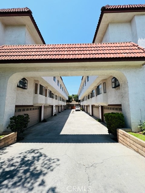 517 North Curtis Avenue, Unit E Alhambra, CA 91801 - Photo 4 of 34 a front view of a house