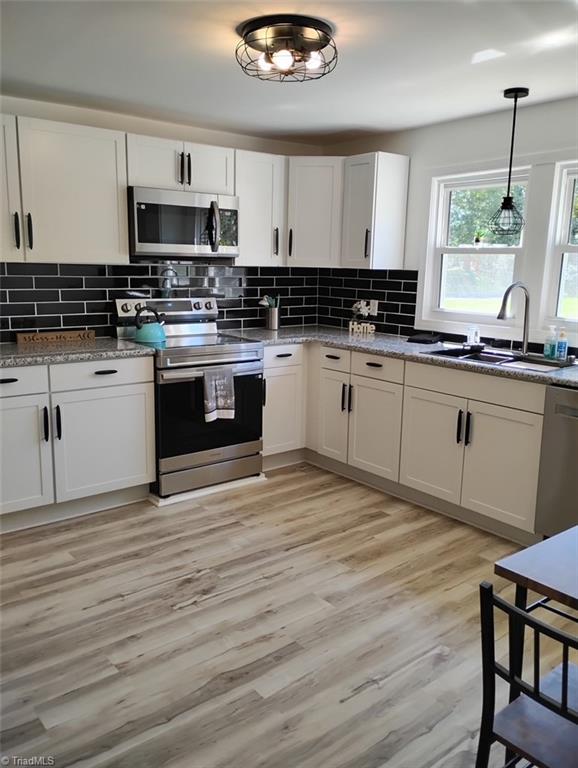 1515 Skeet Club Road High Point, NC 27265 - Photo 2 of 16