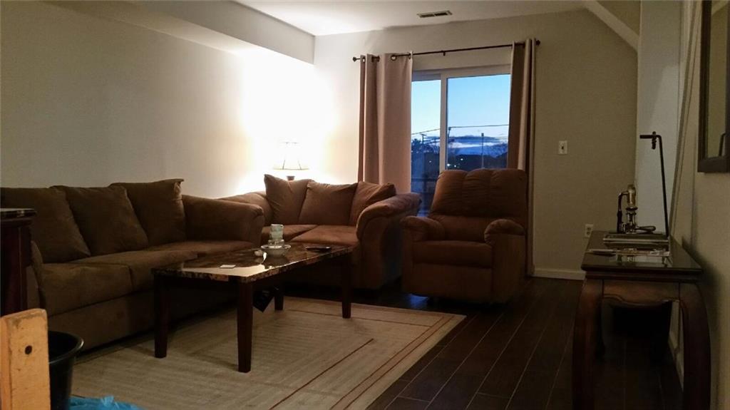 83 Narrows Road North, Unit D Staten Island, NY 10305 - Photo 8 of 10 Gallery Image 8
