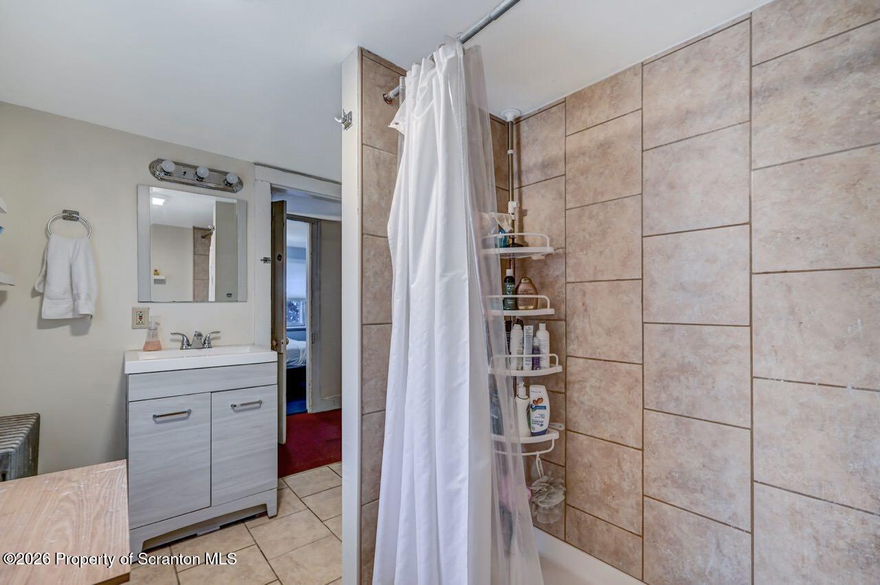 418 Leggett Street Scranton, PA 18508 - Photo 26 of 38 418 Leggett St 29 Large