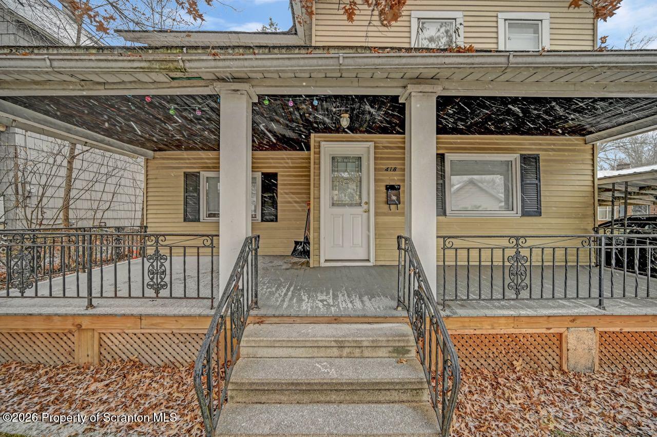 418 Leggett Street Scranton, PA 18508 - Photo 5 of 38 418 Leggett St 04 Large