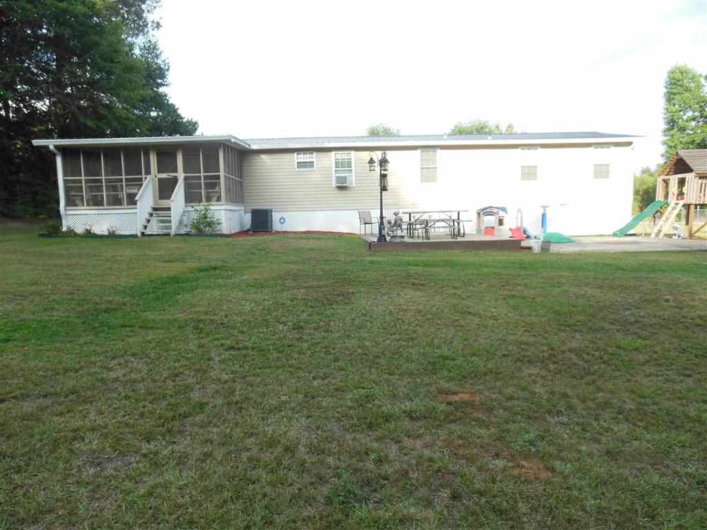 118 Edney Road Belton, SC 29627 - Photo 5 of 20 Gallery Image 5