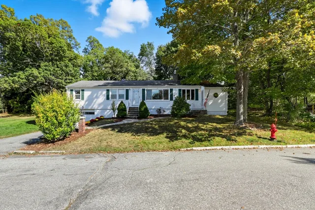 front view of house with a yard
