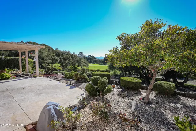 $985,000 | 372 Oak Hill Drive, Lompoc, CA 93436