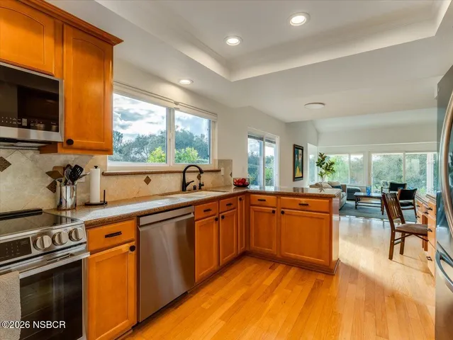 $985,000 | 372 Oak Hill Drive, Lompoc, CA 93436