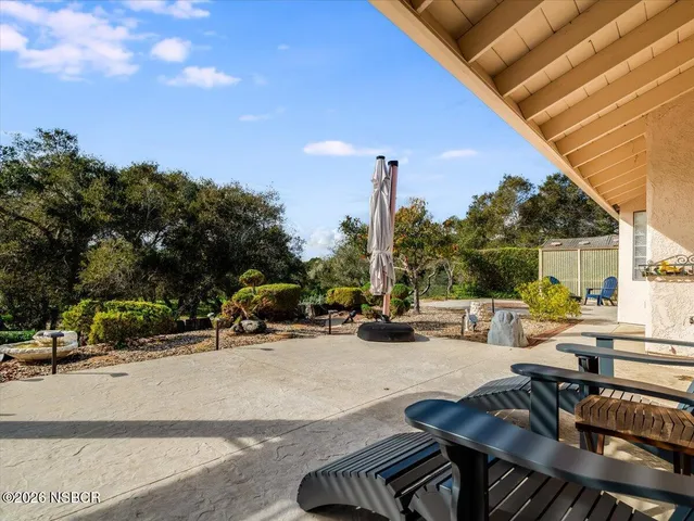 $985,000 | 372 Oak Hill Drive, Lompoc, CA 93436