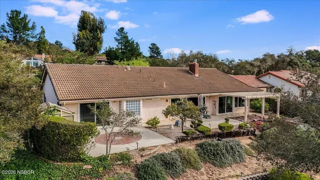 $985,000 | 372 Oak Hill Drive, Lompoc, CA 93436