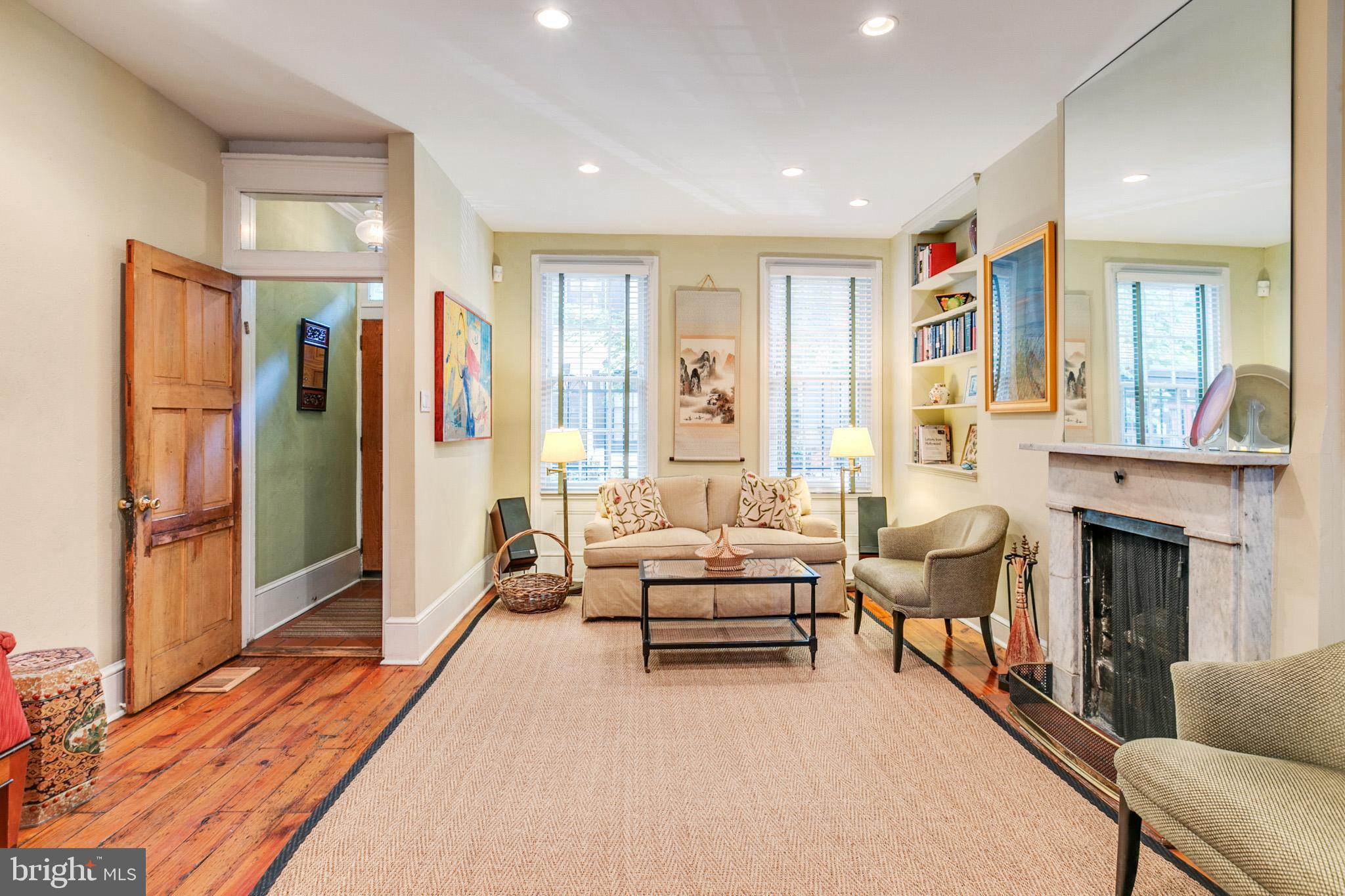 2209 Rittenhouse Square Philadelphia, PA 19103 - Photo 3 of 38 Gallery Image 3